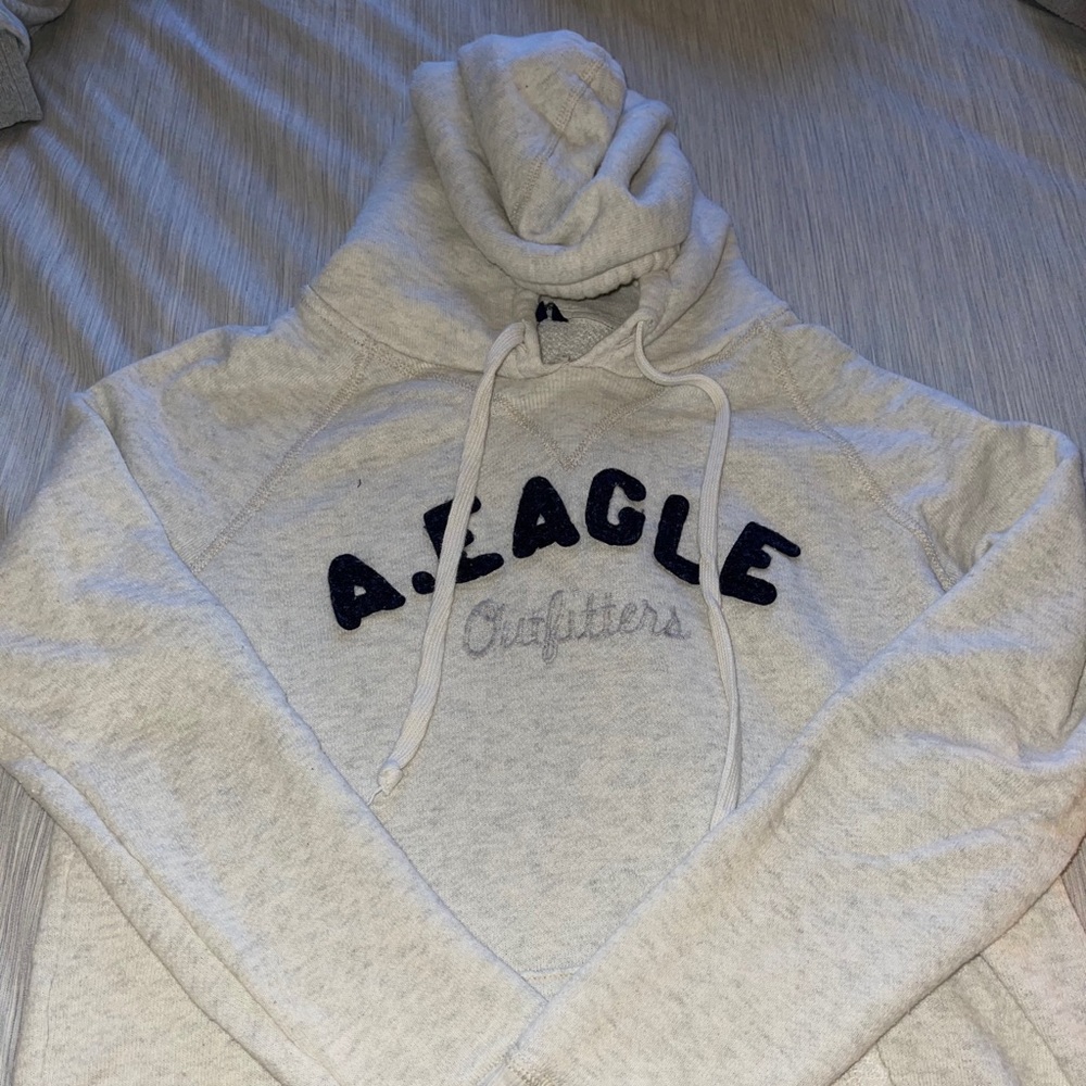 American Eagle Sweatshirt